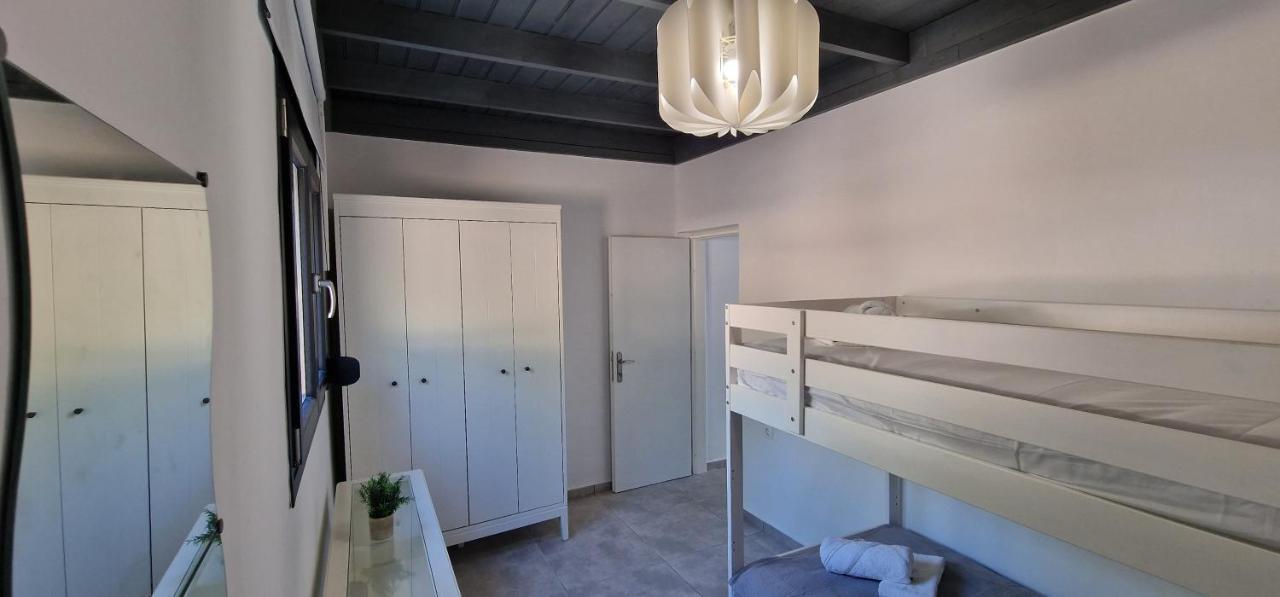 Casa Di Olive, Seasons Goudhouros